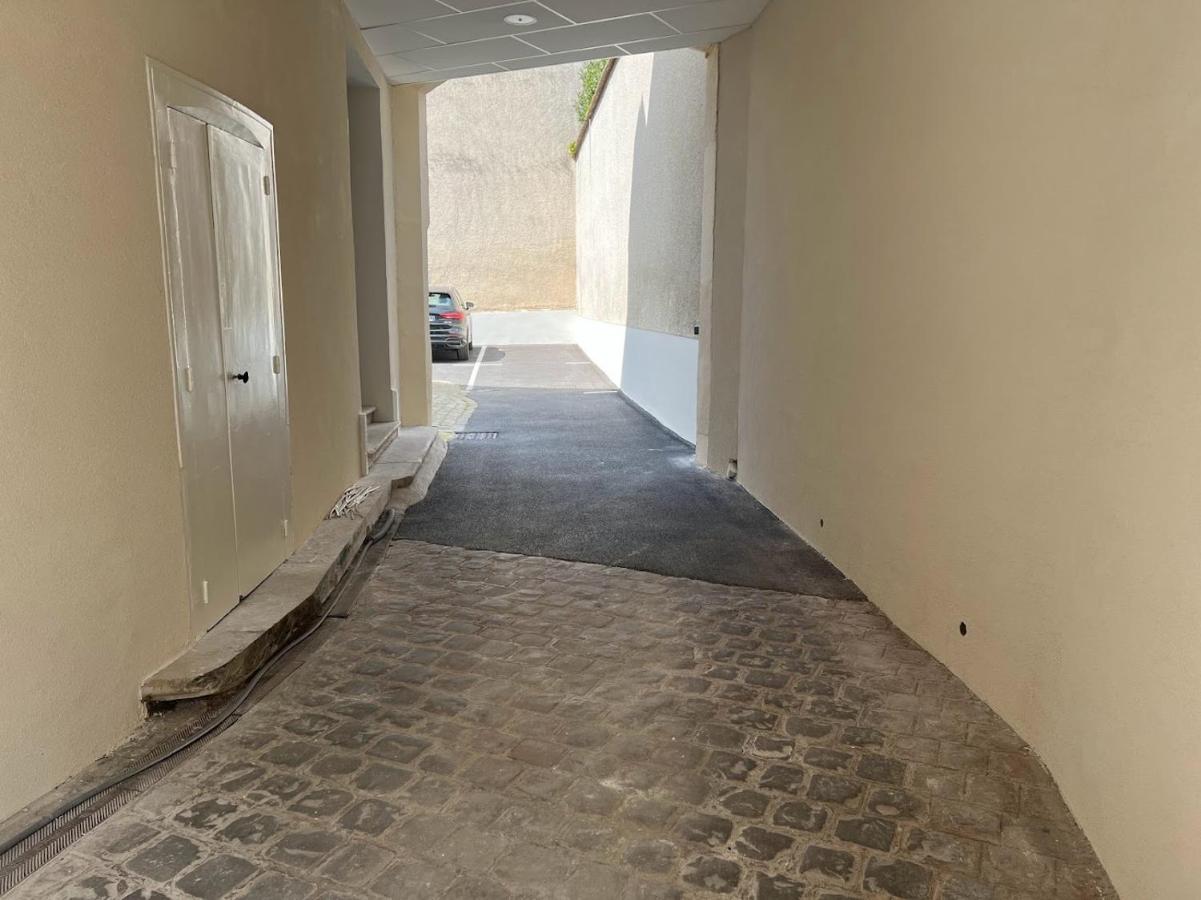 Elegant T4 Centre Reims/Parking Prive Apartment Luaran gambar